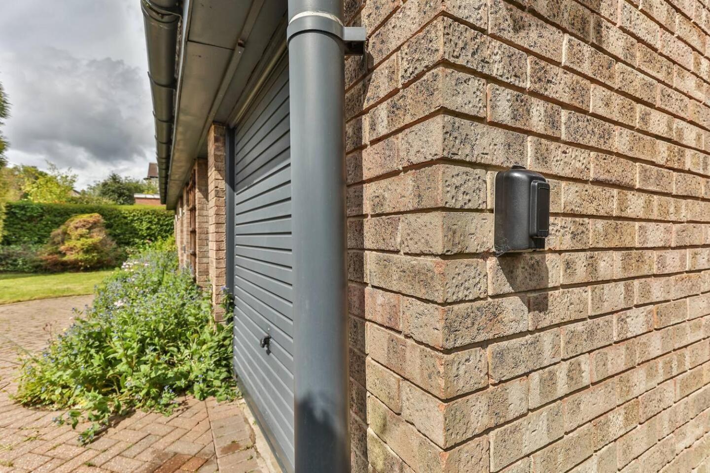 3 Bedroom Close To Peak District With Garden Sheffield