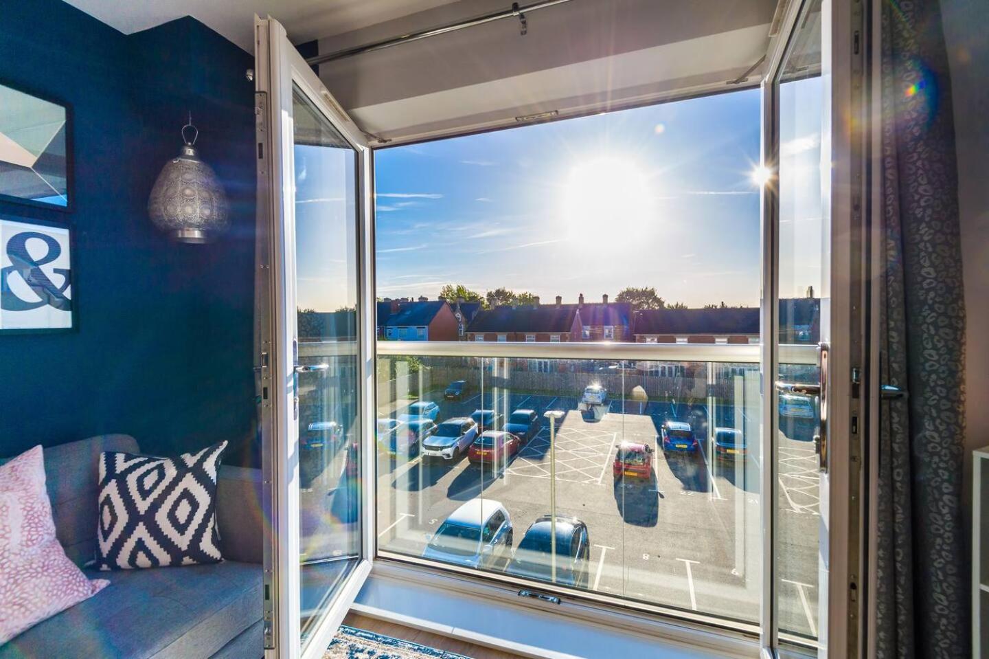 Stunning 2bedroom 2bathroom With Parking Space Apartamento Sheffield