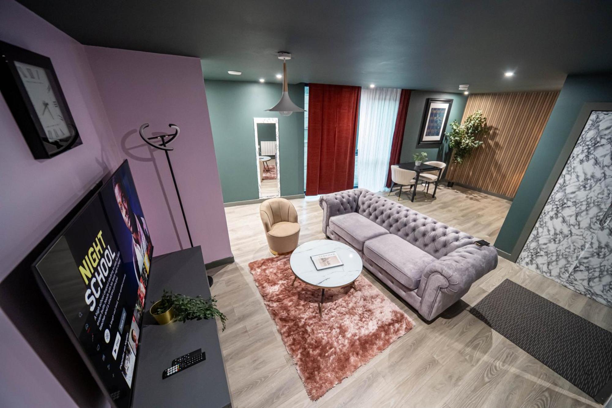 Apartment Oasis *