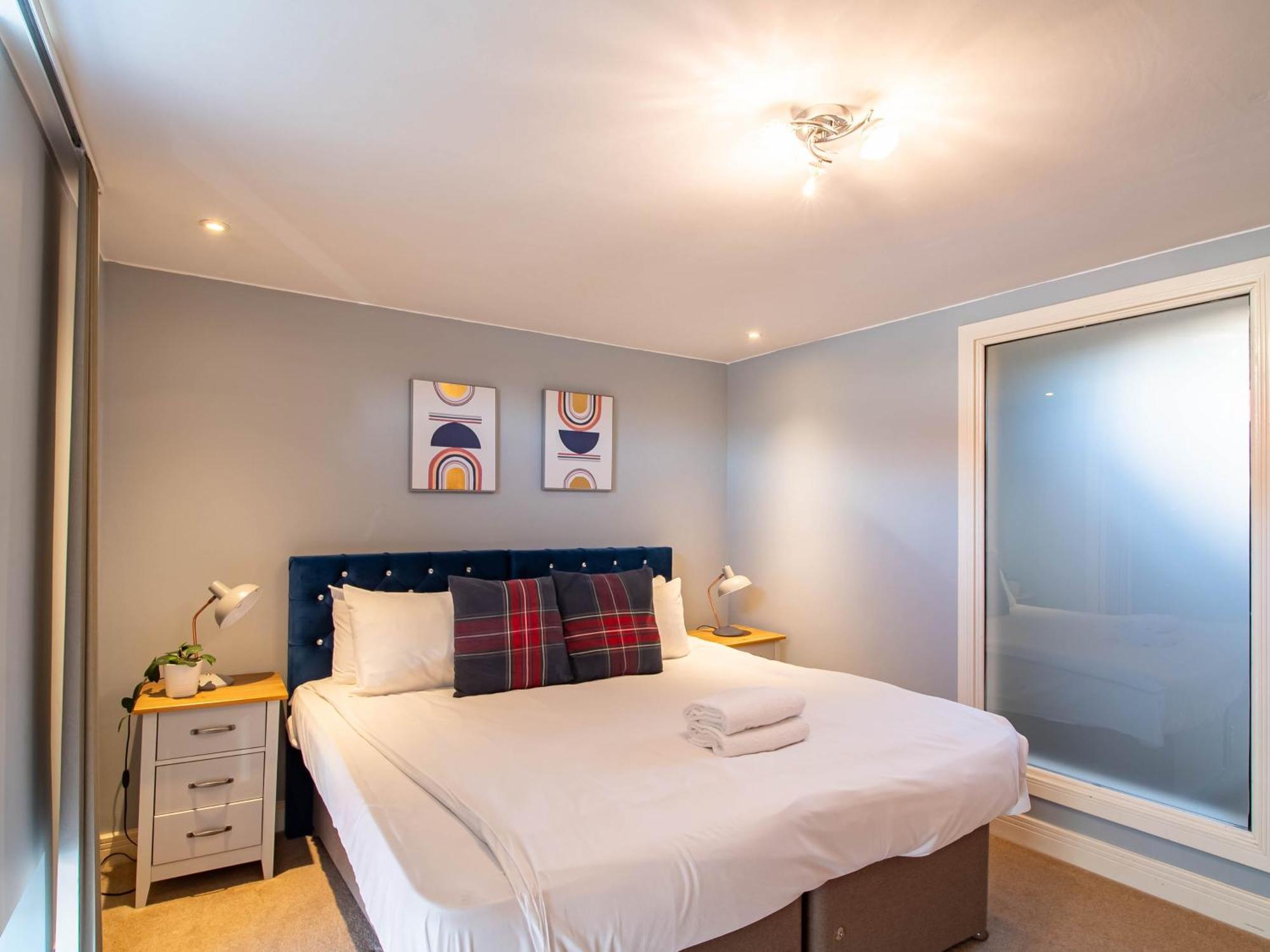 Ebenezer Street Retreat - Spacious 4 Bedroom House Holiday home Sheffield