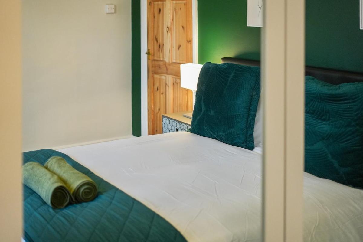 Apartamento Large 3 Bed Home, Wisewood, Free Parking, Great For Groups - Hosted By Host Save Sheffield