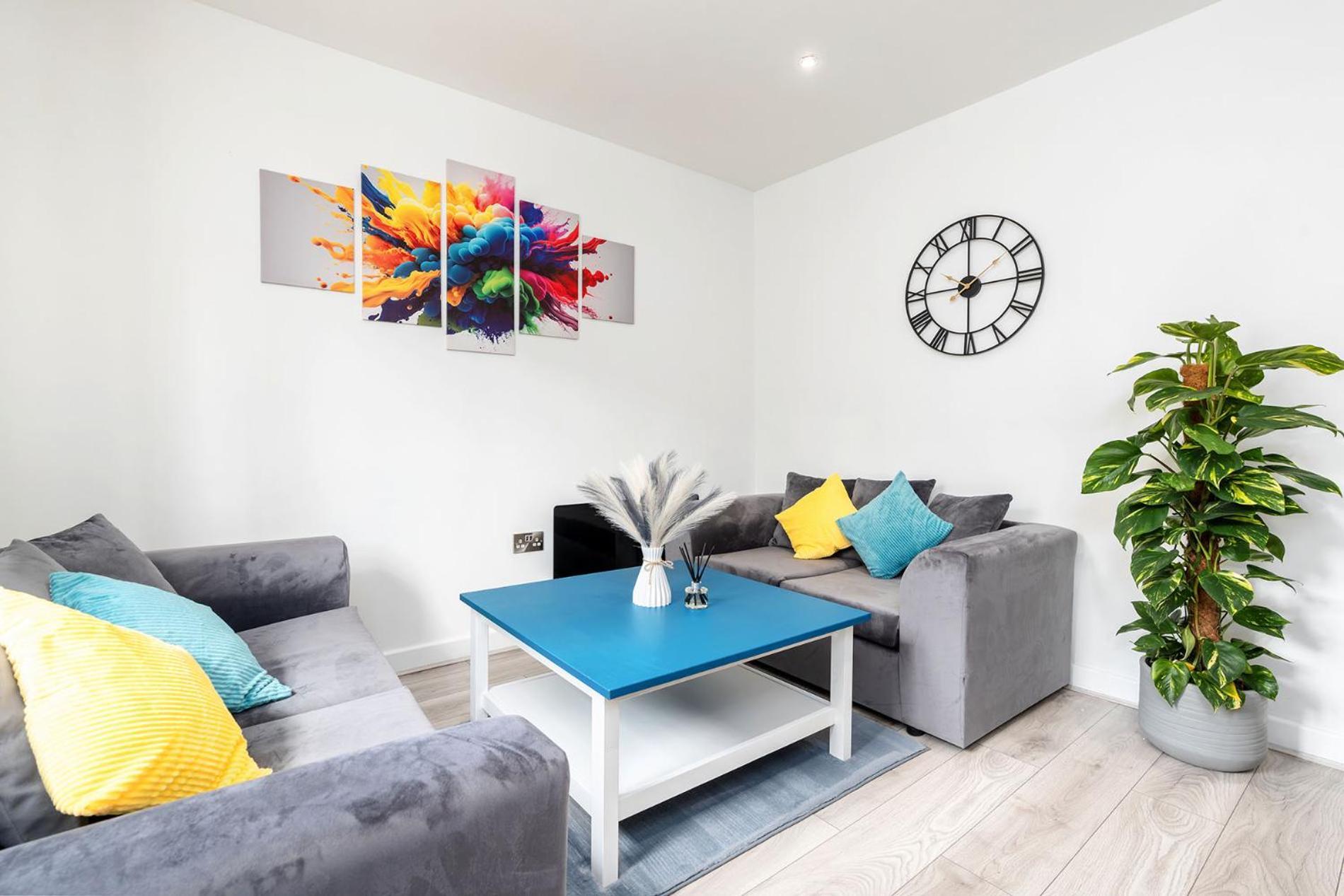Two-storey Flat For Contractors And Families