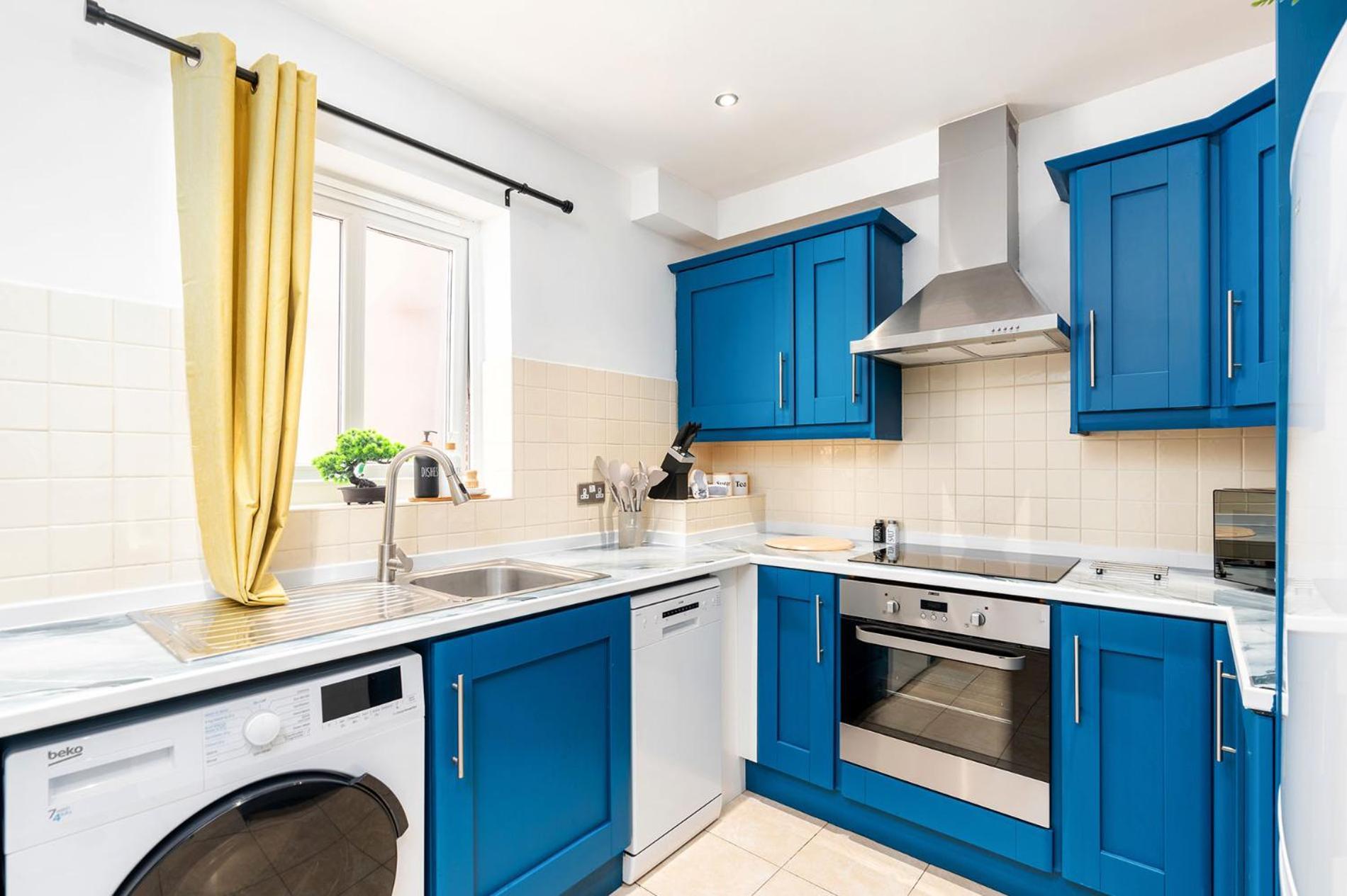 Two-storey Flat For Contractors And Families Apartamento