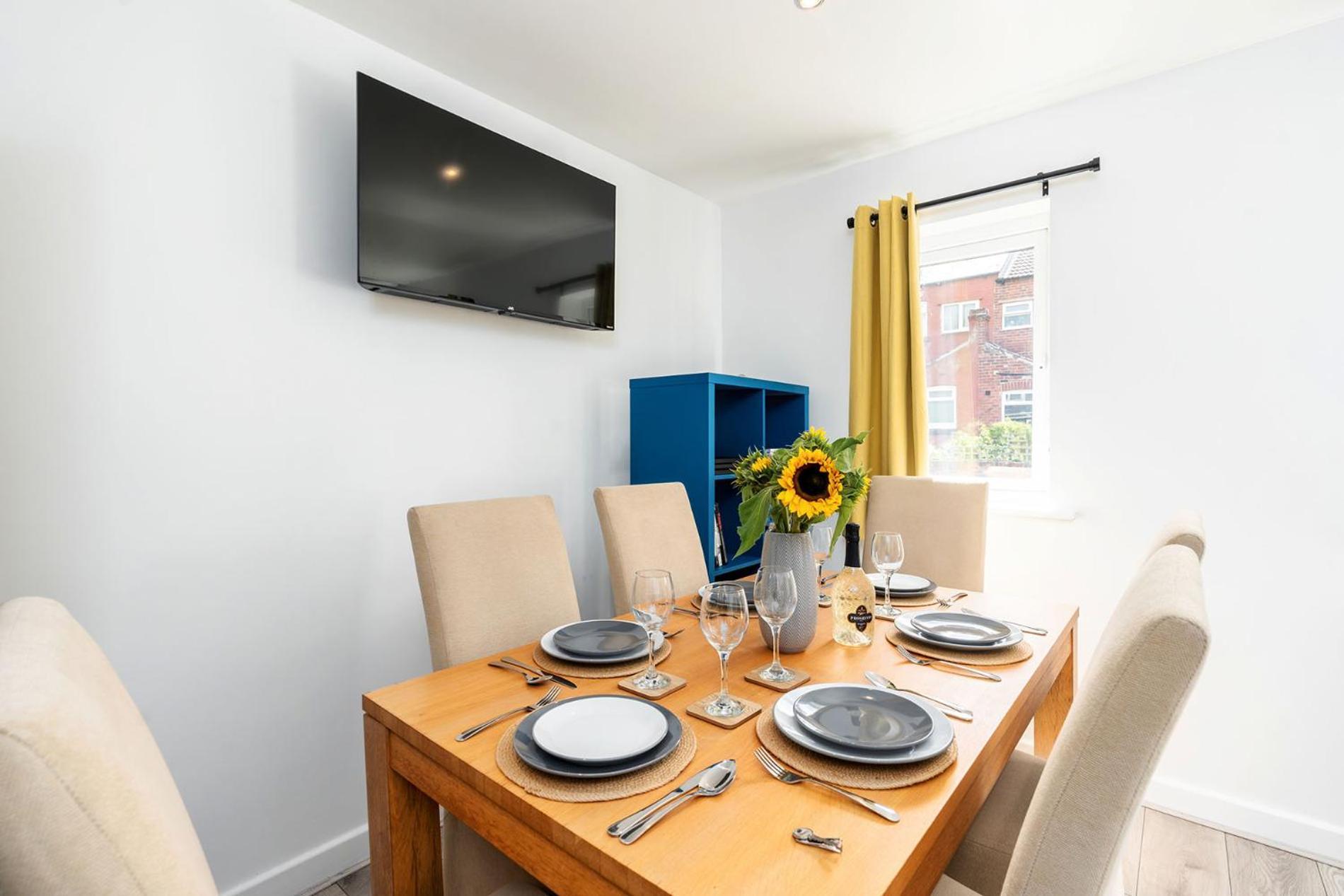 Two-storey Flat For Contractors And Families