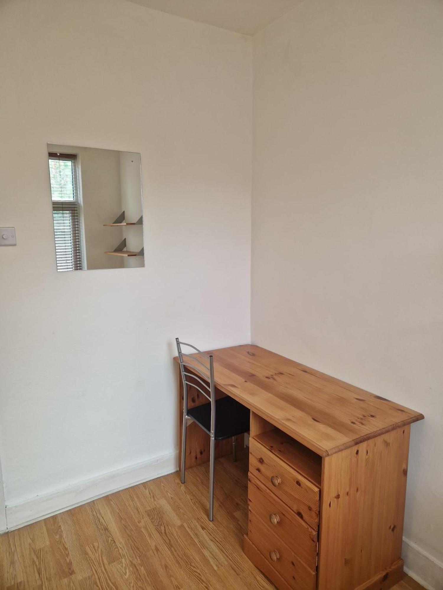 Cosy Private In Centre Guest house *