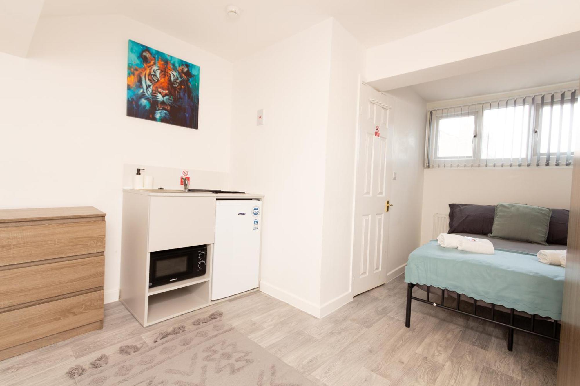 Apartment Suite 3 - Quaint Double Room In A Shared House Sheffield
