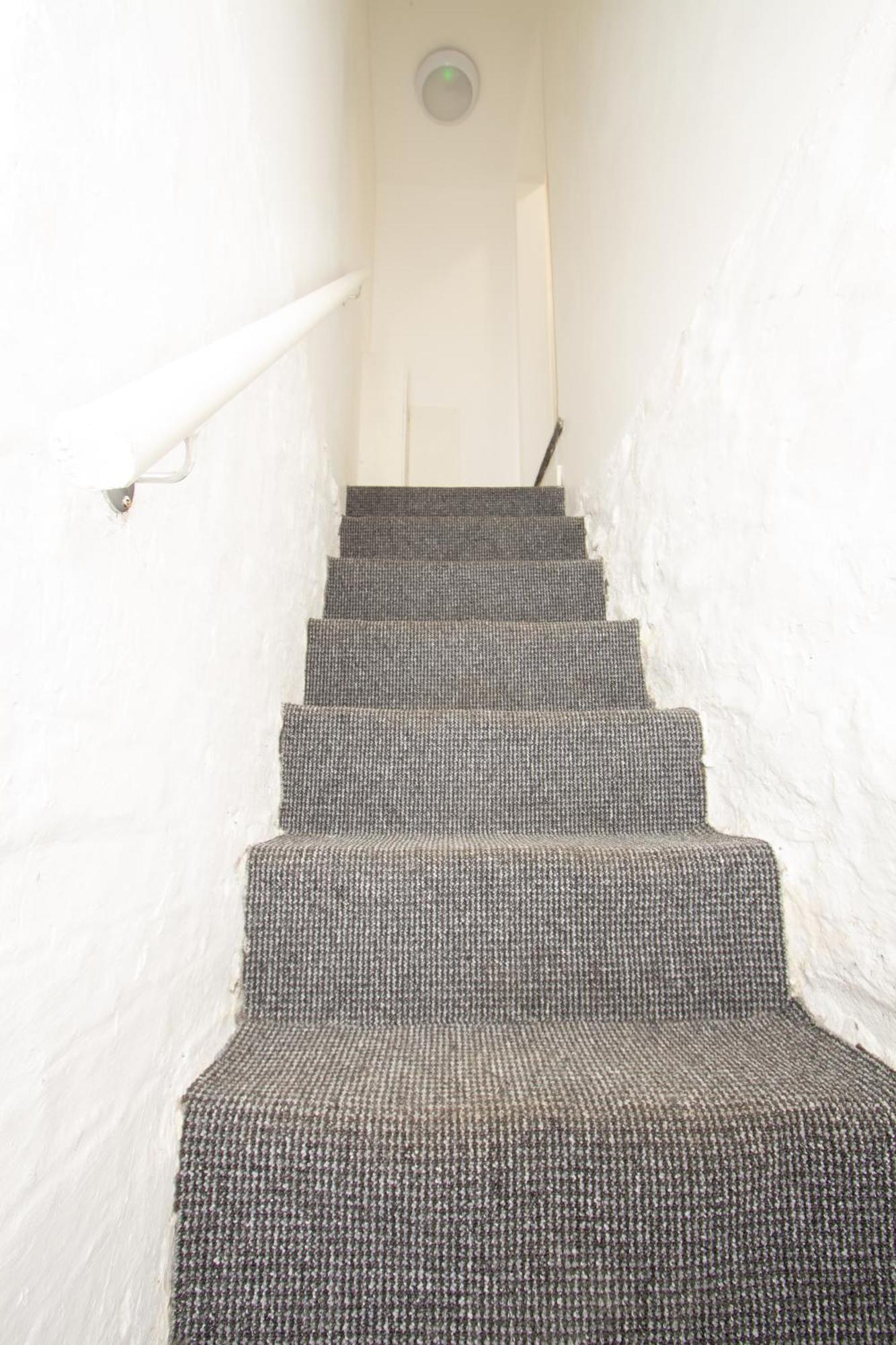 Suite 3 - Quaint Double Room In A Shared House