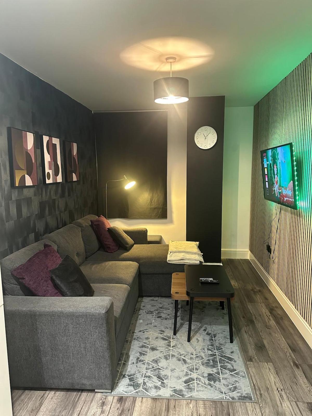 Queen House Stylish Sheffield