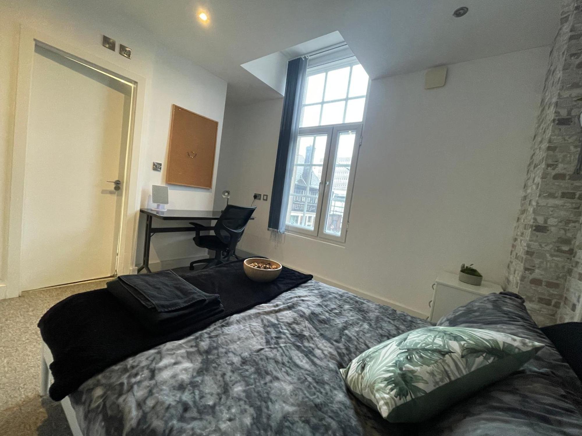 Elegant Urban 2br Hideaway *