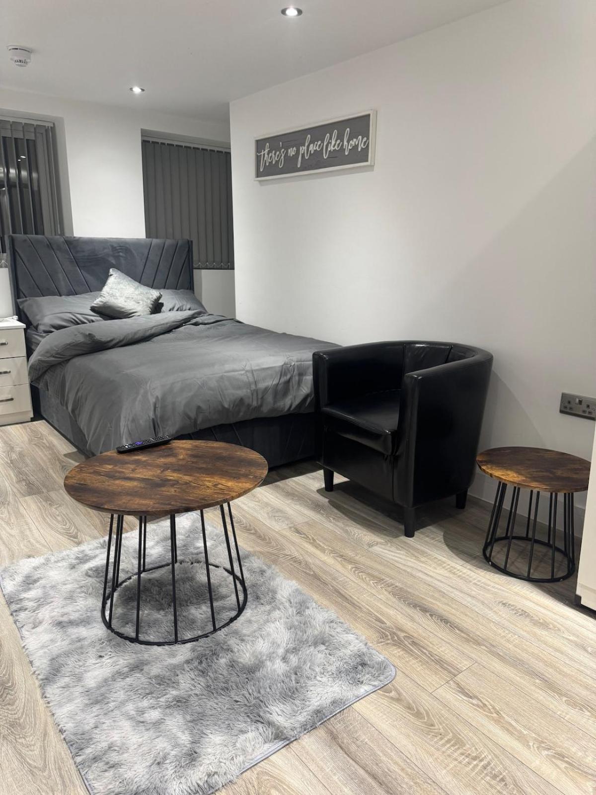 Restoa 3 Peaceful Spot Wparking And Fast Wifi Apartment