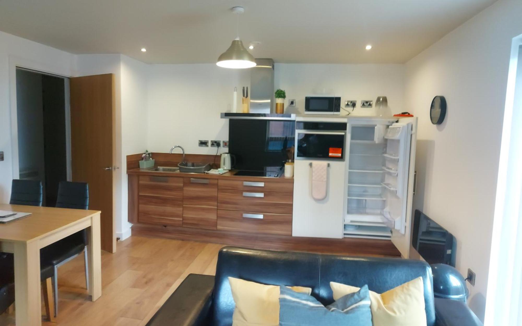 Apartment Modern 2-bed -12 Min Walk To Centre Sheffield
