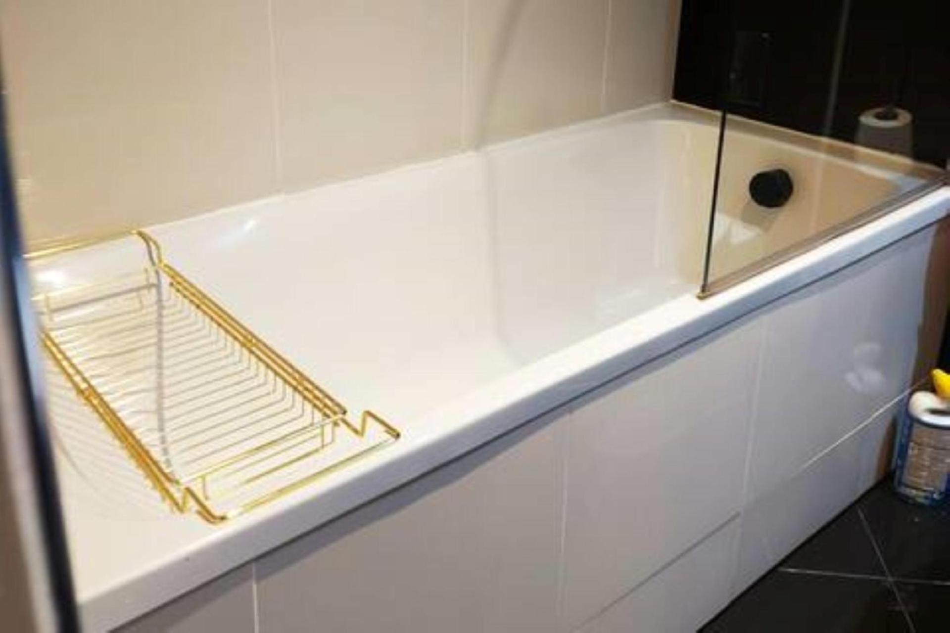 Modern 2-bed -12 Min Walk To Centre * Sheffield
