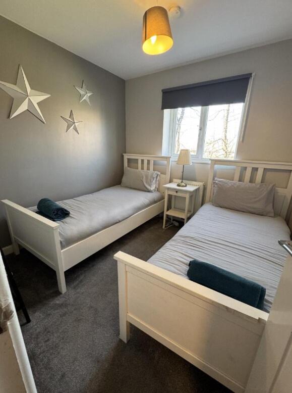 Spacious & Stylish 5br Townhouse - Free Parking Apartment Sheffield