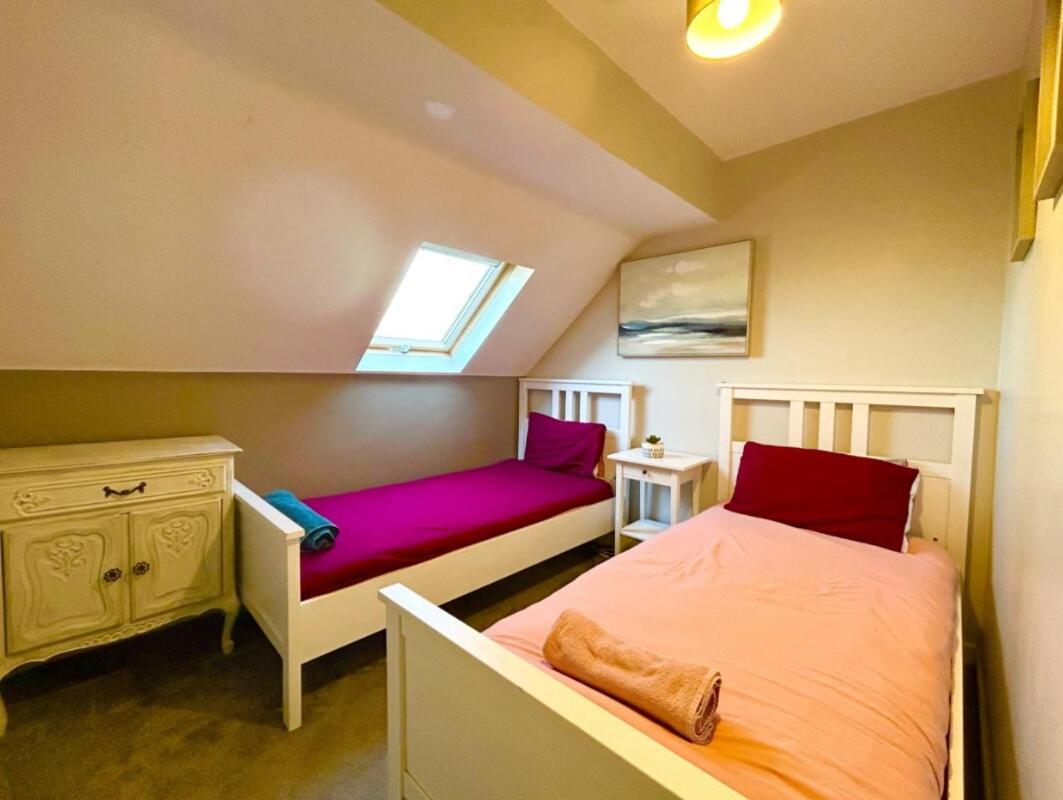 Apartment Spacious & Stylish 5br Townhouse - Free Parking Sheffield