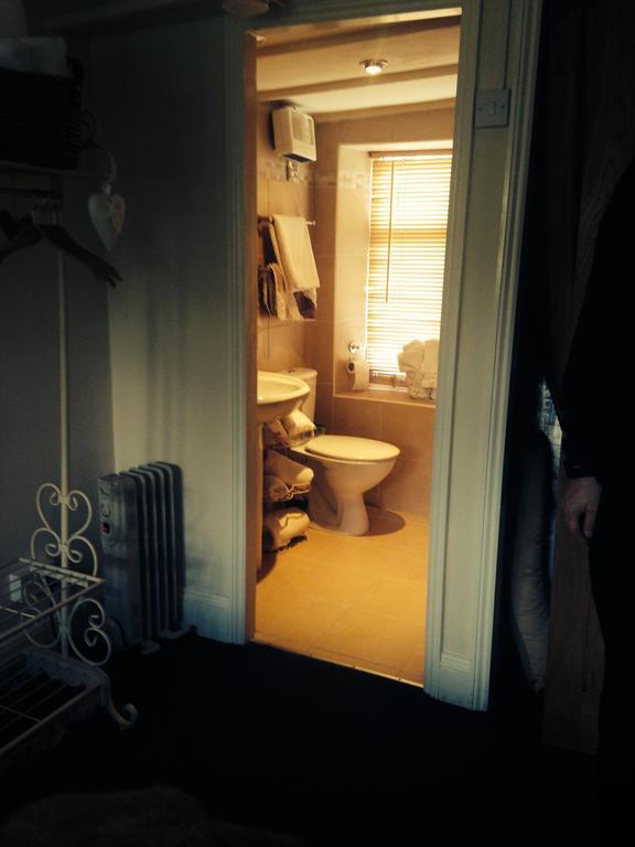 Ringinglow Cottage * Sheffield