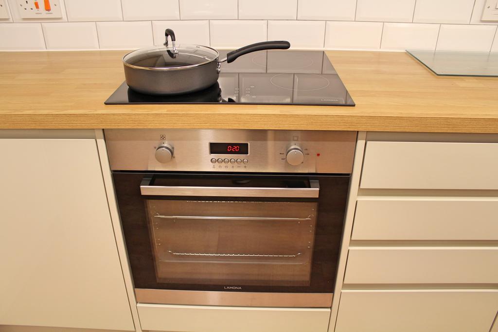 Homely Serviced - Figtree