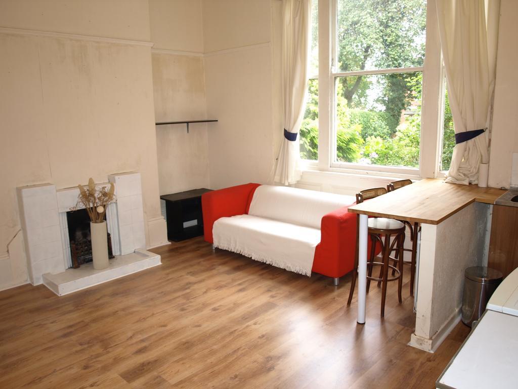 Self Catering @ The Priory *
