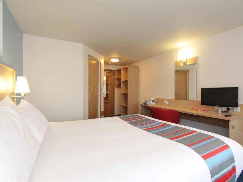 Travelodge Richmond 3*