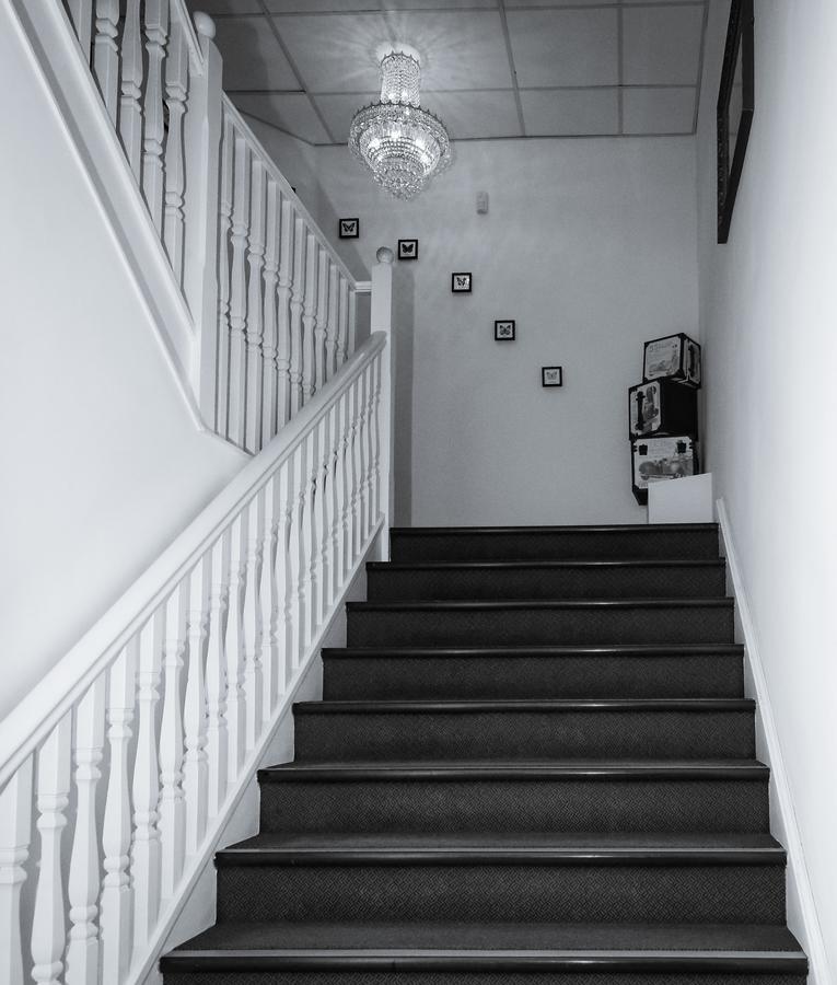 Garrison Hotel 3*
