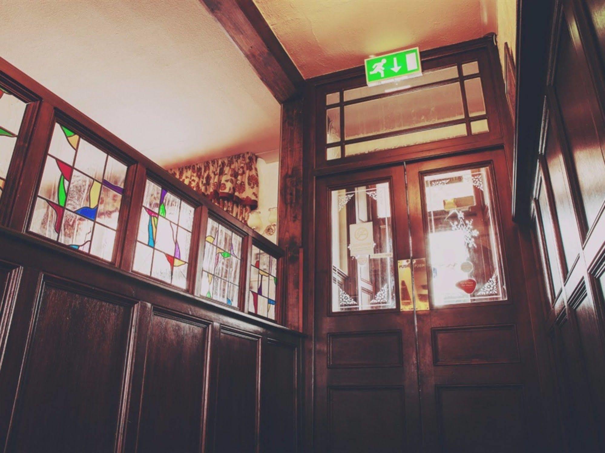 Royal Inn