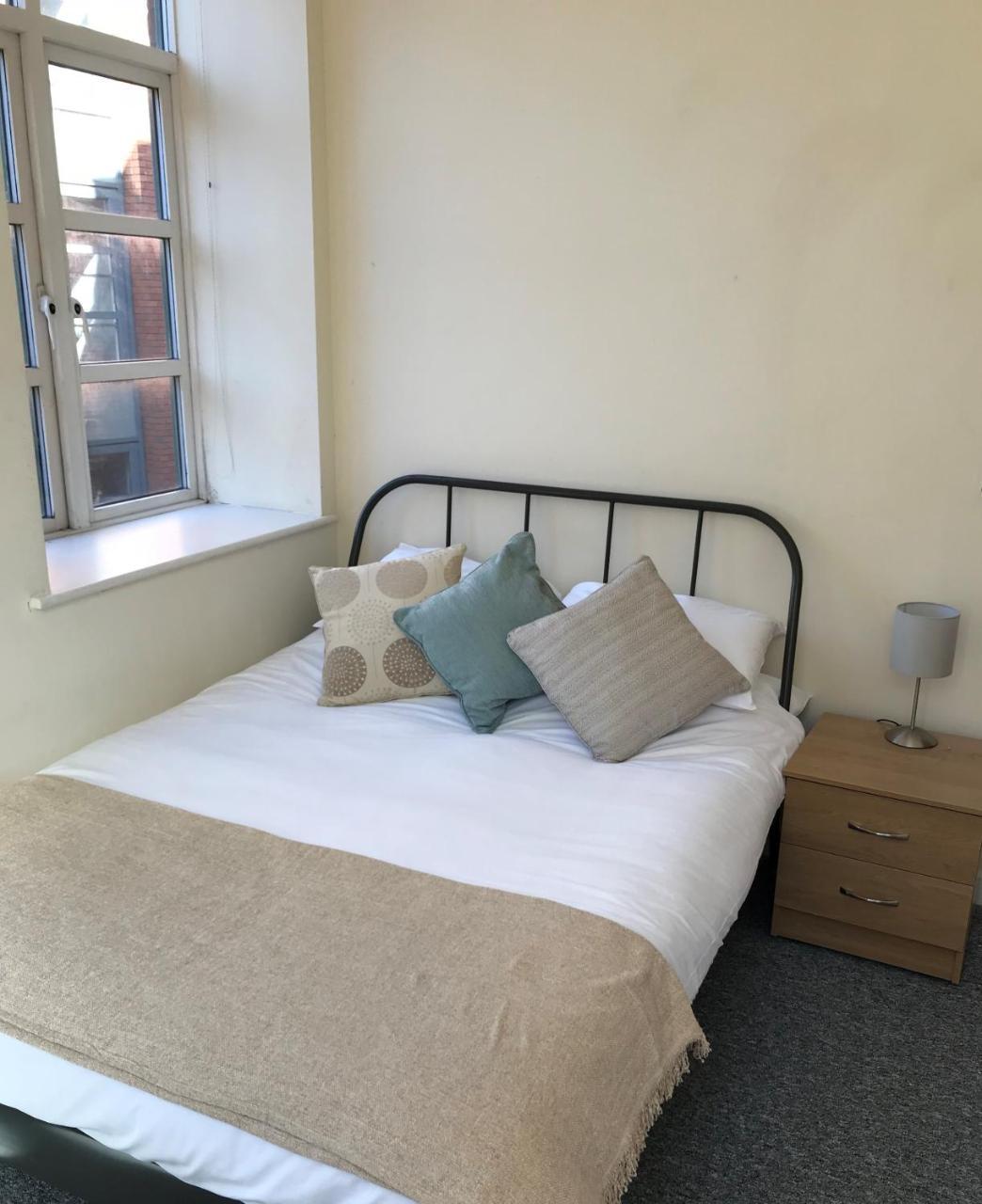 9 Impact Building Apartment