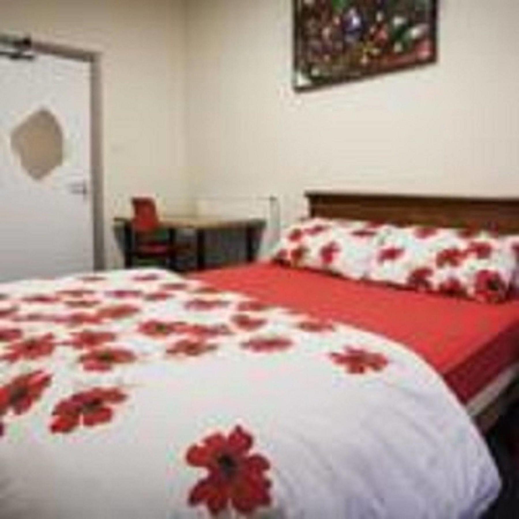 Hostel Russell Scott Backpackers - *