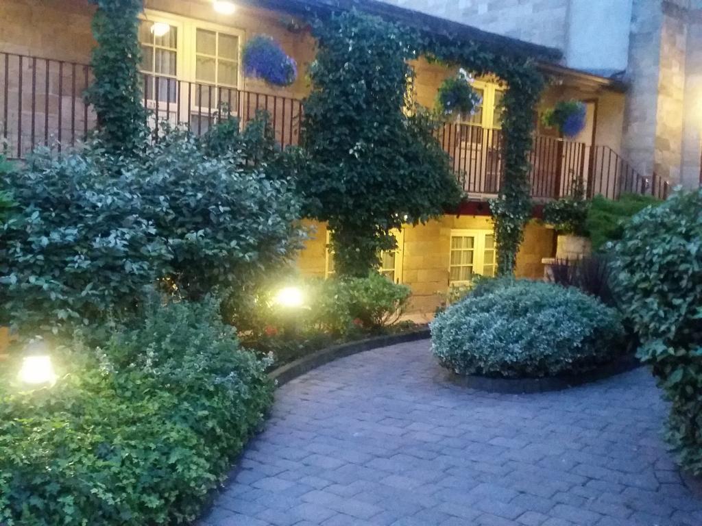 Hotel Garrison 3*