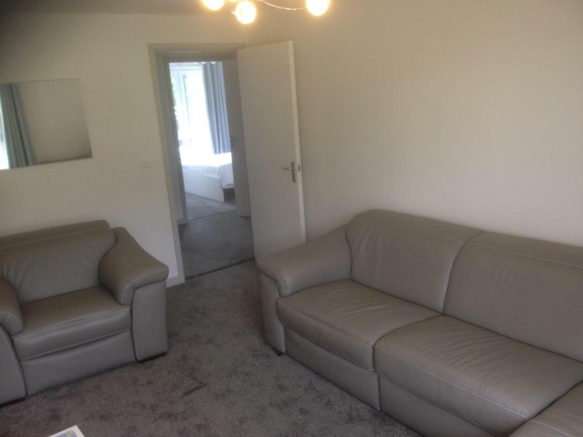 Apartment The Beeches 2 - Serviced Duplex