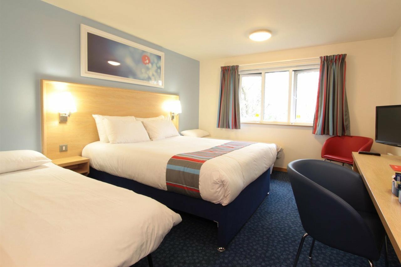 Travelodge Richmond 3*