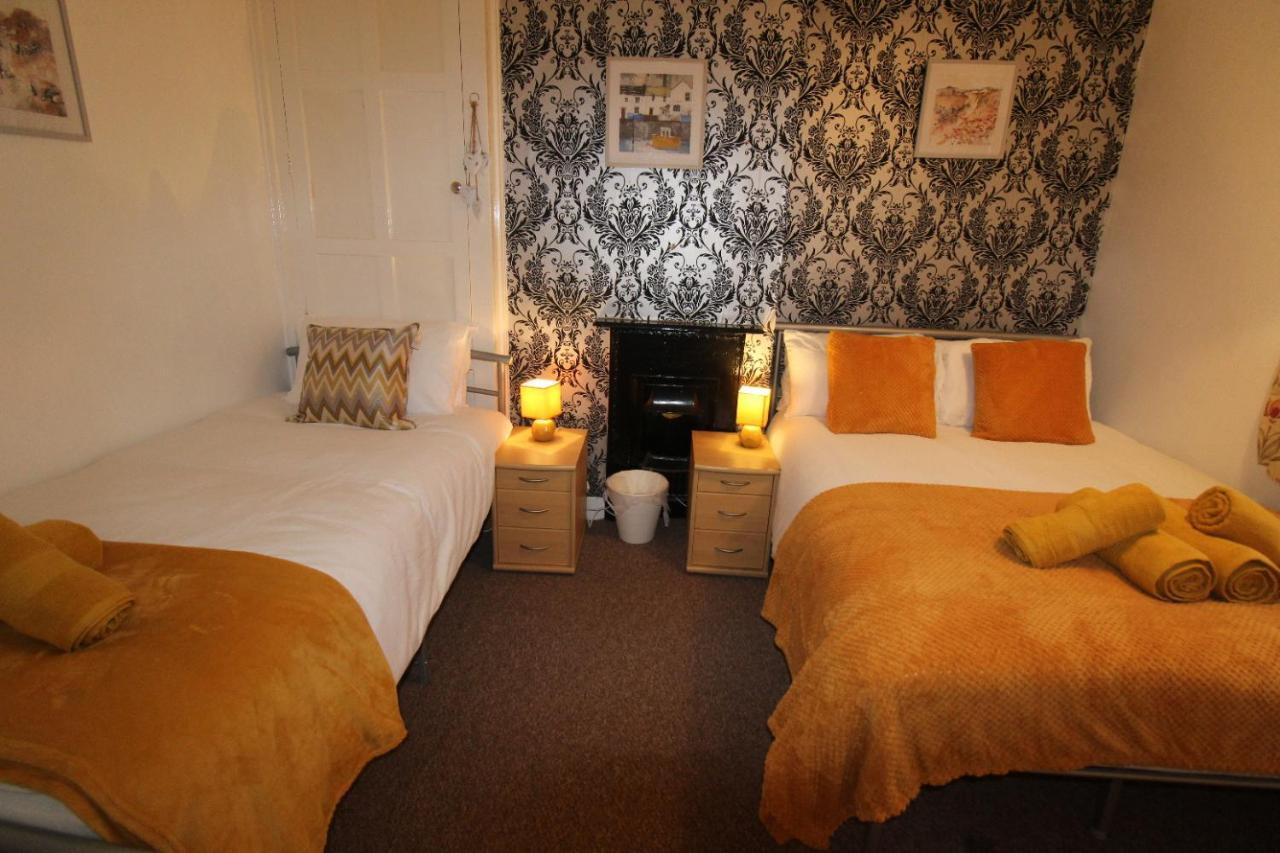 Algar House
